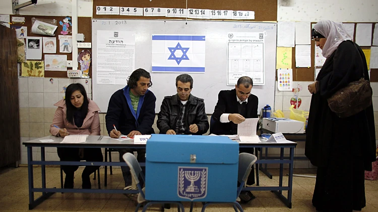 הצבעה בבחירות בכפר מע'ר