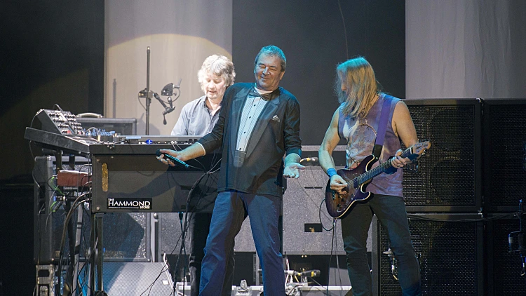 דיפ פרפל בהיכל נוקיה