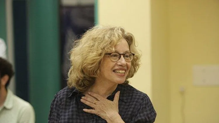 חוה אלברשטיין