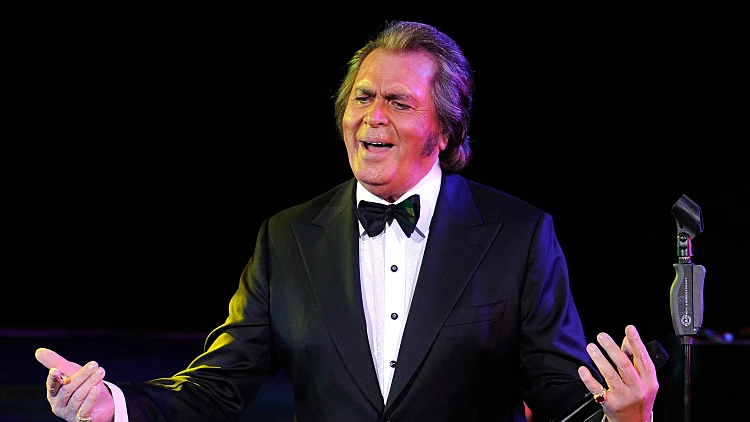 אנגלברט הומפרדינק בהופעה