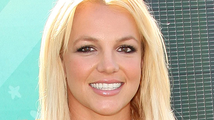 בריטני ספירס בתוספות שיער