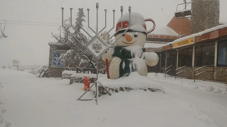 הכניסה לאתר החרמון המושלג