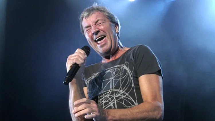 מתוך ההופעה של דיפ פרפל בקיסריה