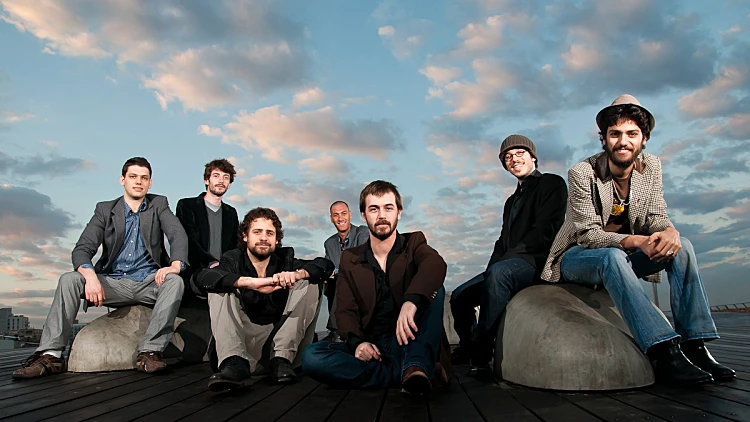 האזינו: הקולקטיב - "Lewknor Arch"