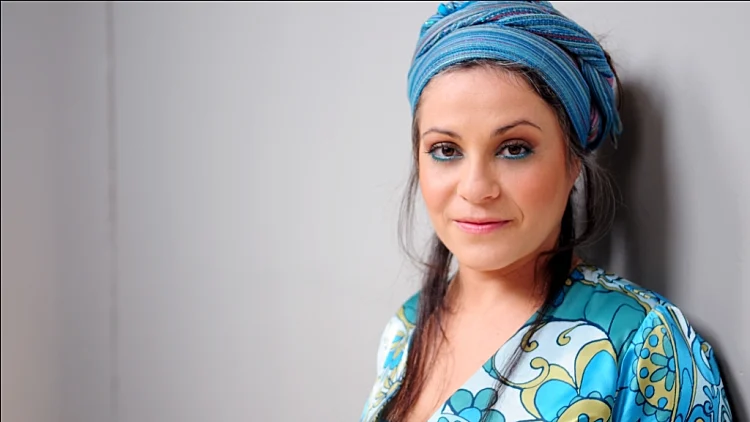 דין דין אביב