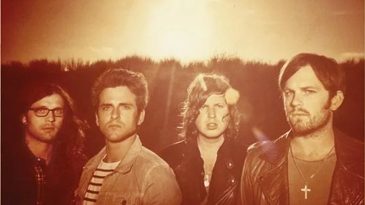 קינגז אוף ליאון