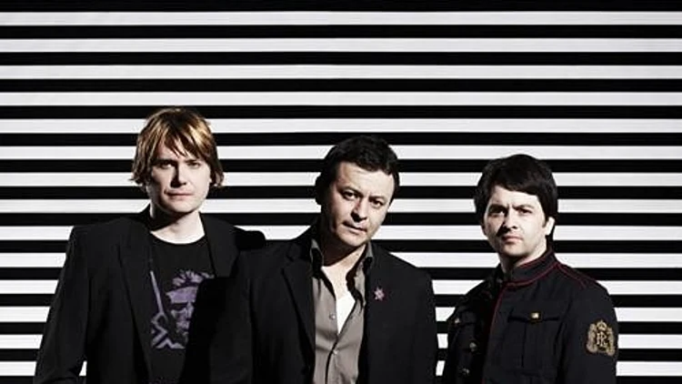 מאניק סטריט פריצ'רס