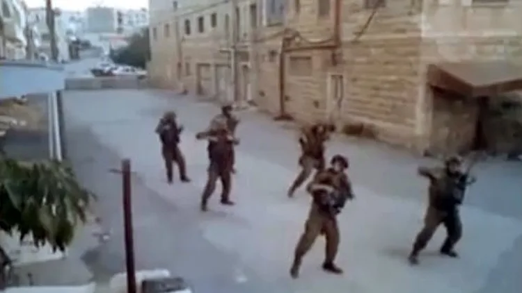 חיילי נח"ל במחווה לקישה