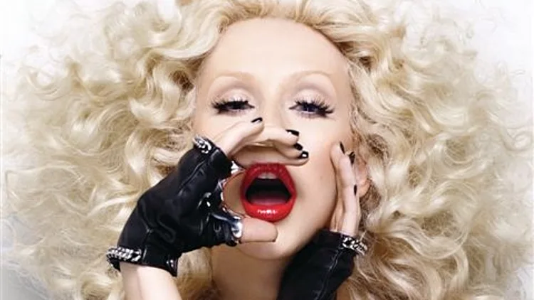 כריסטינה אגילרה