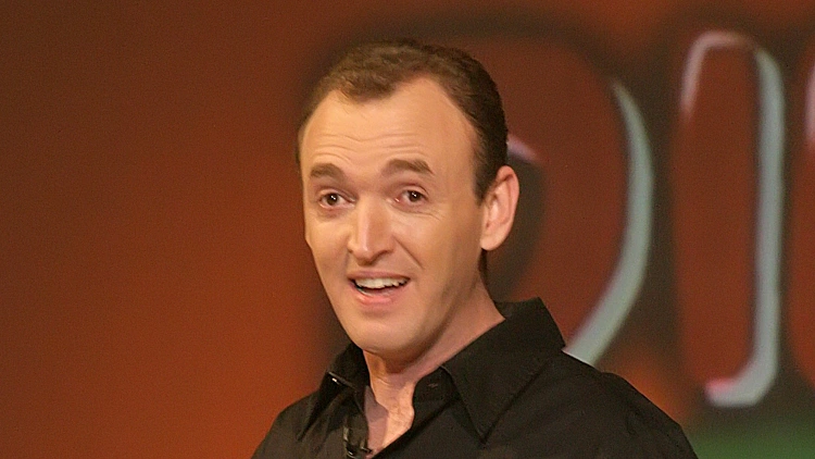 שלום אסייג בצחוק מהעבודה