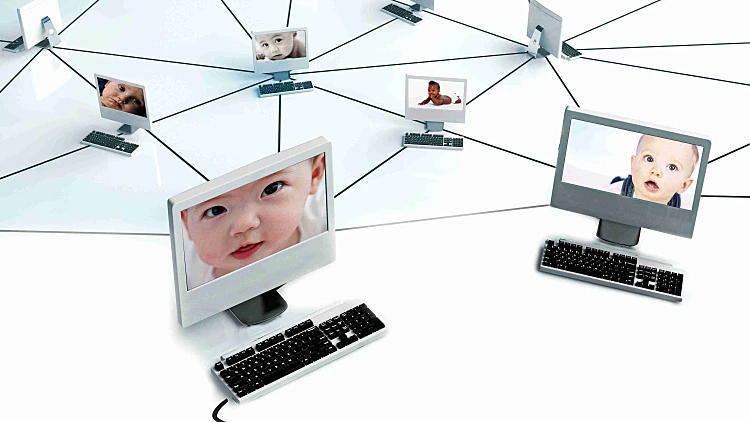 כרזת הסרט "גוגל בייבי" ב-HBO