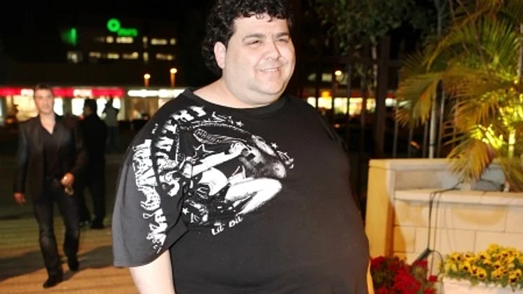 אבי ביטר בחתונה של מושיק עפיה