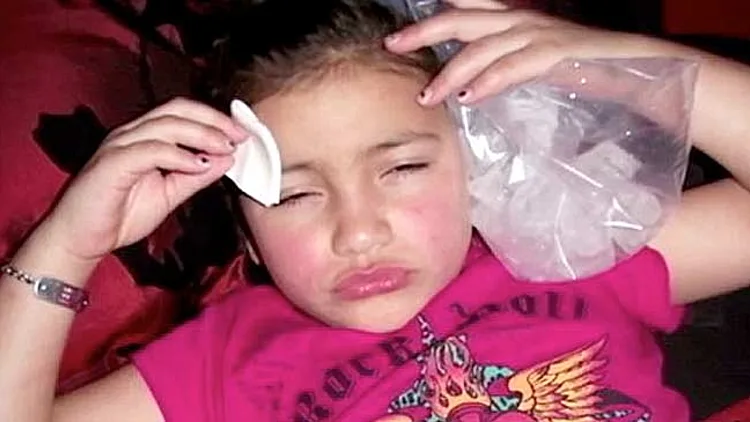 ילדת הבוטוקס בריטני קמפבל