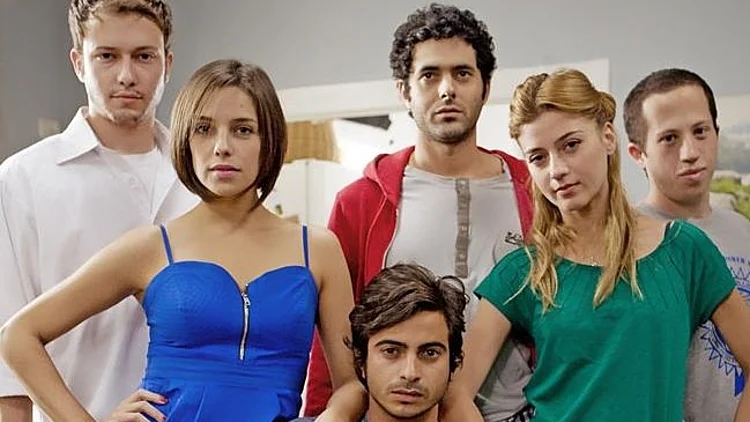 כוכבי הסדרה "סימני שאלה"