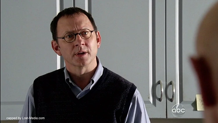 מייקל אמרסון בתפקיד בנג'מין ליינוס