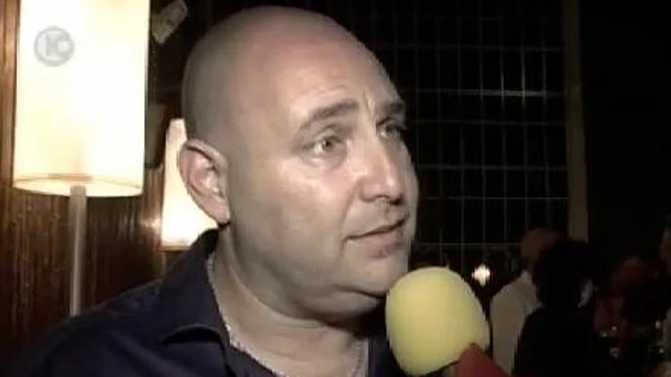 צביקה הדר מתראיין לגיא פינס
