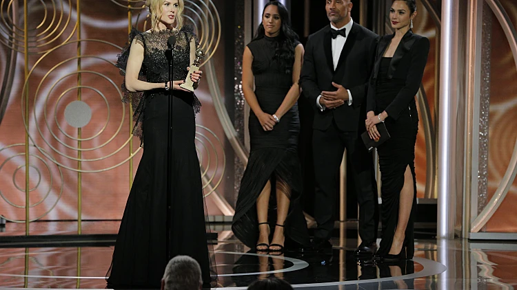 ניקול קידמן וגל גדות בטקס גלובוס הזהב