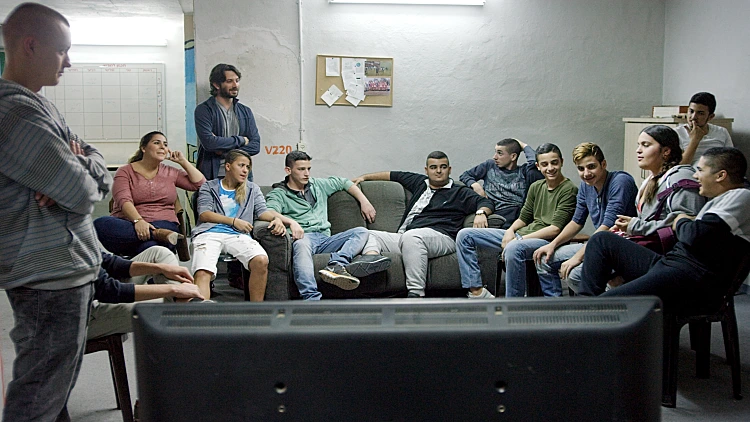 מתוך הסרט "מוטלים בספק"