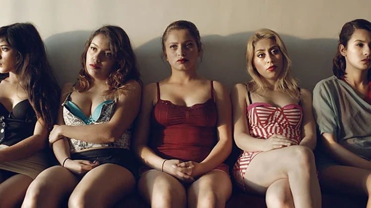 "אחת ויחידה"