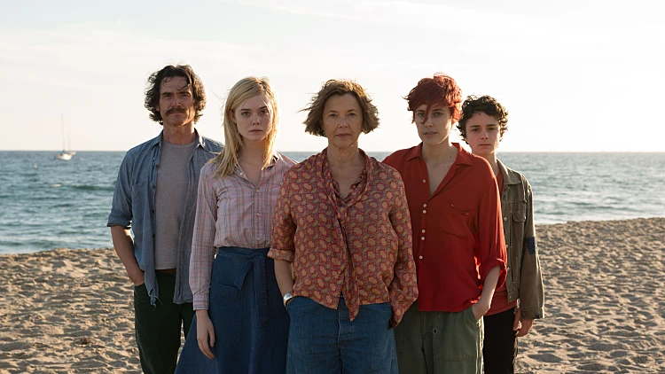 "נשות המאה ה-20"