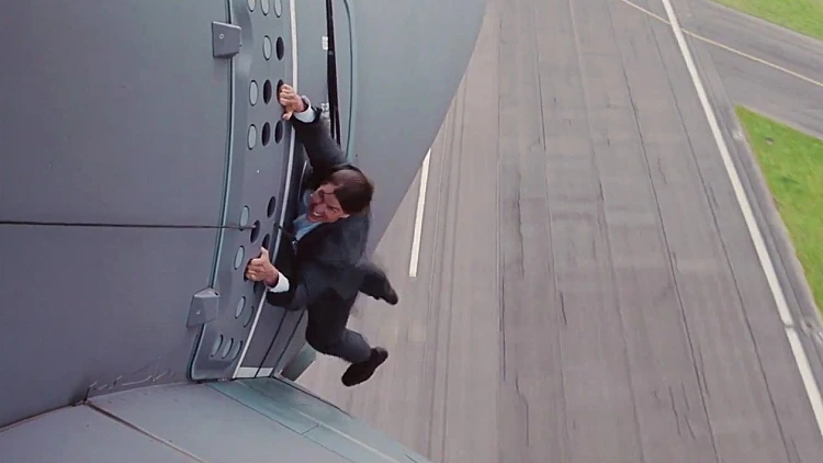 טום קרוז ב"משימה בלתי אפשרית: אומת הנוכלים"