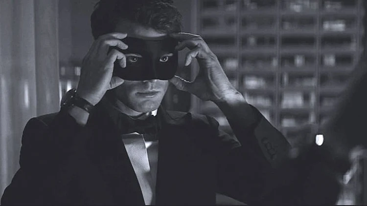 חמישים גוונים של אופל