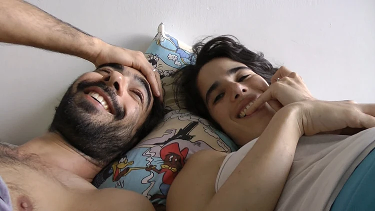 הסרט "משלוש יוצא אחד"