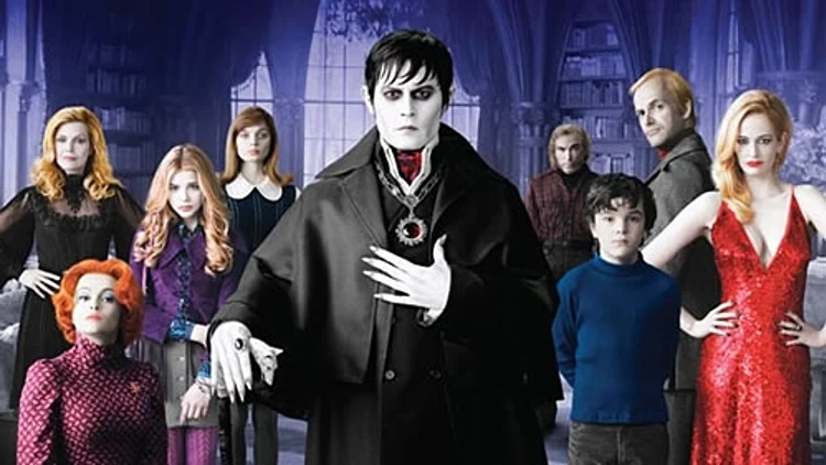 ג'וני דפ בסרט "צללים אפלים"