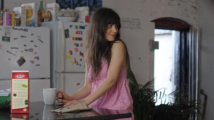 מאותגר עלילתית • מה חשבנו על הסרט "אחינו האידיוט"?