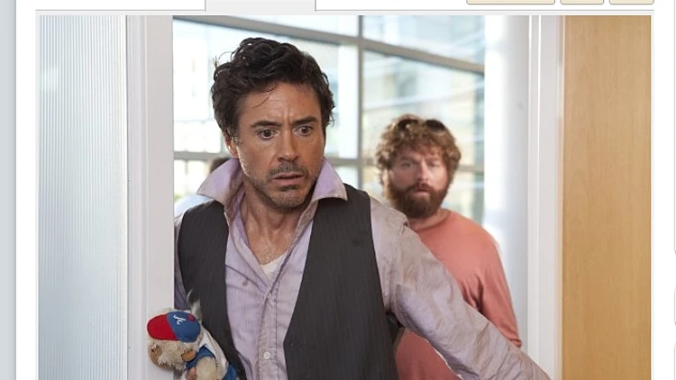 רוברט דאוני ג'וניור וזאק גאליפיאנאקיס