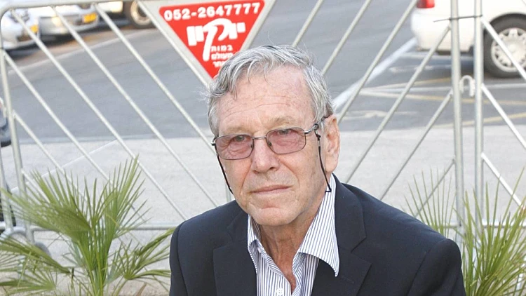 עמוס עוז-פרס דן דוד