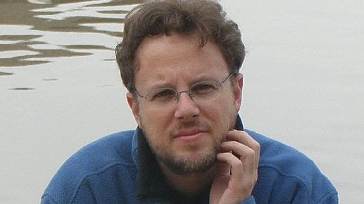 תמונה של הסופר דרור בורשטיין