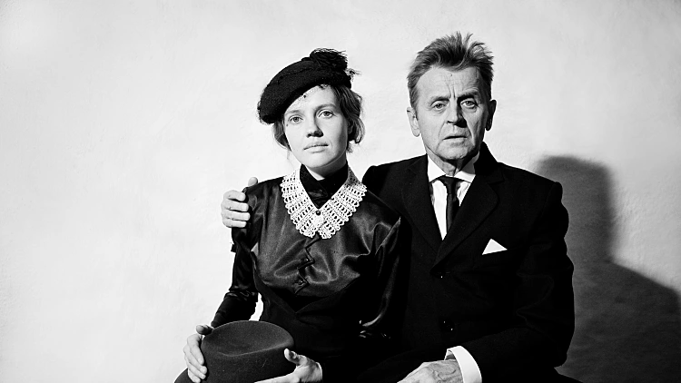 "בפריז" עם מיכאיל ברישניקוב