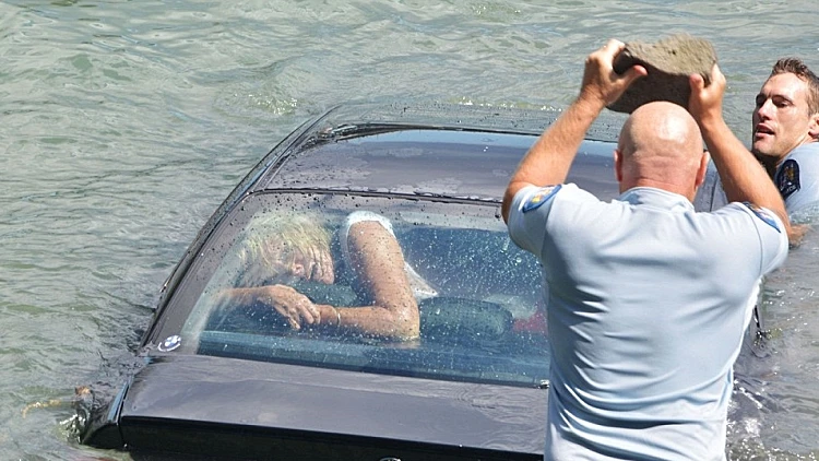 חילוץ עוצר נשימה באוקלנד