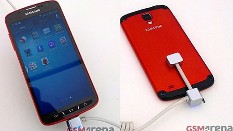 הדלפה: תמונות ראשונות של מכשיר ה-Galaxy S4 Active המוקשח