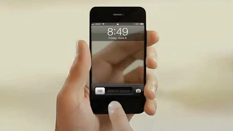 עיצוב קונספט: אייפון 5 שקוף