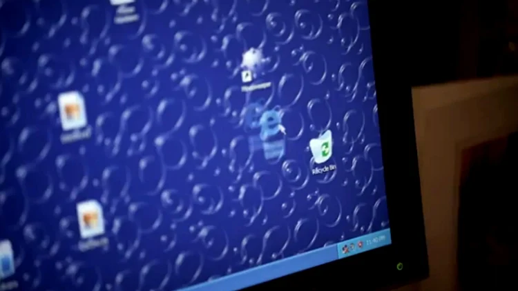 דפדפן אקספלורר בפרסומת של מיקרוסופט