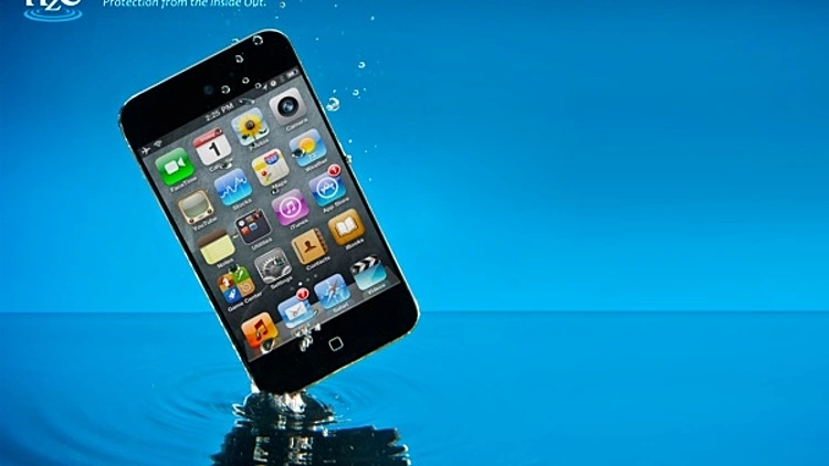 טכנולוגיה חדשה שתהפוך את הסמארטפון לעמיד במים