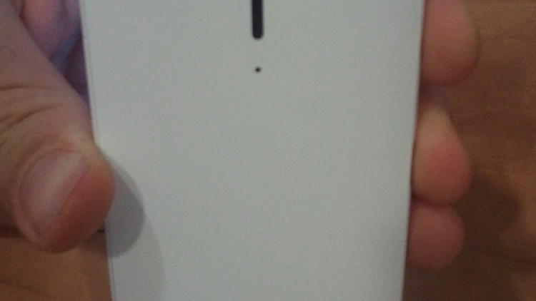 sony nozomi של סוני אריקסון - תמונה שהודלפה, לא לשימוש להשקות