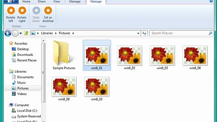 Windows 8 Ribbon Interface