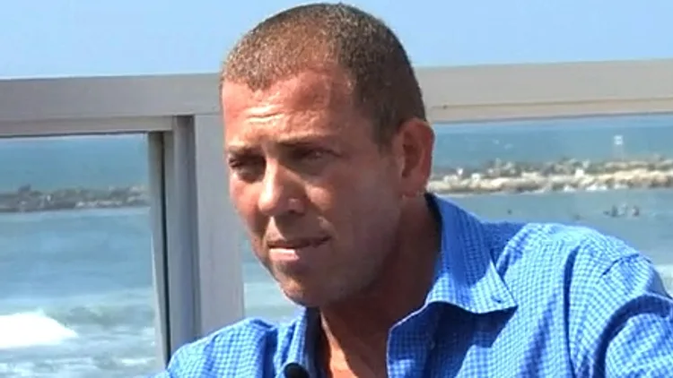 מקס שפקס לבקובסקי בראיון לטומי אלתגר לקראת גמר הישרדות אולסטארס