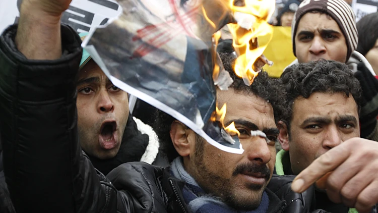 מצרים בדרך להפיכה