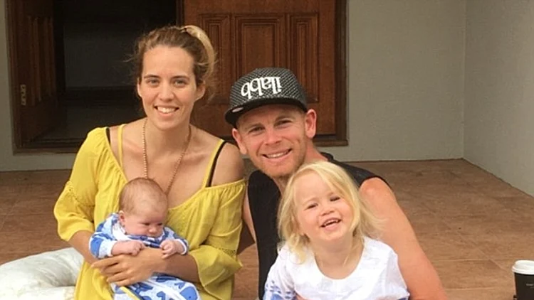 4 שעות לפני הלידה, האם אובחנה עם סרטן אלים