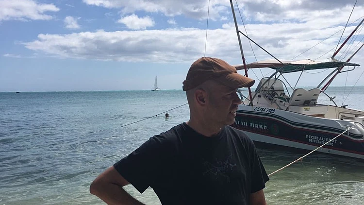 יוסי הרצוג, איש עסקים שעבר שבץ מוחי, התקף לב וגידול סרטני