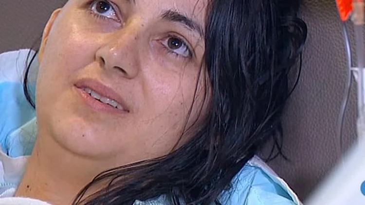 הלם: לא תאמינו מה האישה הזו גילתה בתוך הראש שלה