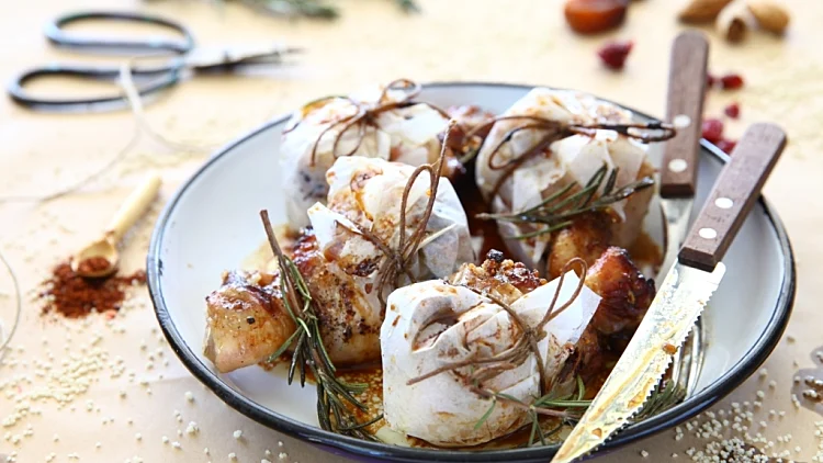 שוקי עוף ממולאים בקוסקוס