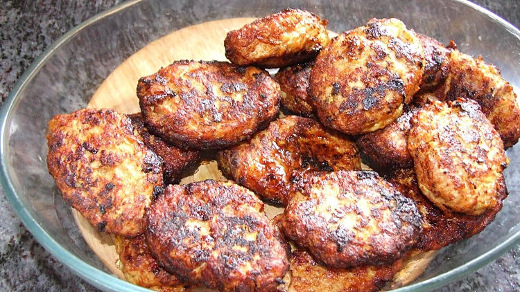 קציצות קישואים ובשר