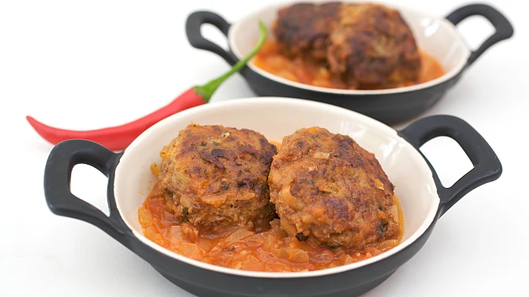 קציצות בשר ברוטב עגבניות