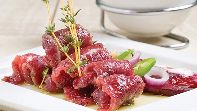 צבעוני וקליל: מנות בשר