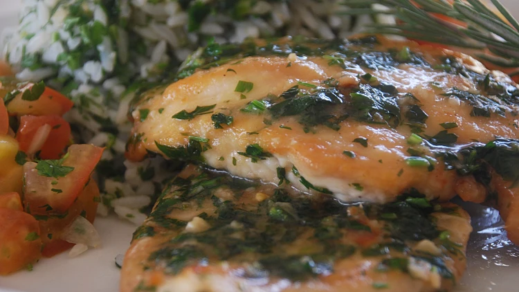 אסקלופ חזה עוף עם לימון ואורז לבן